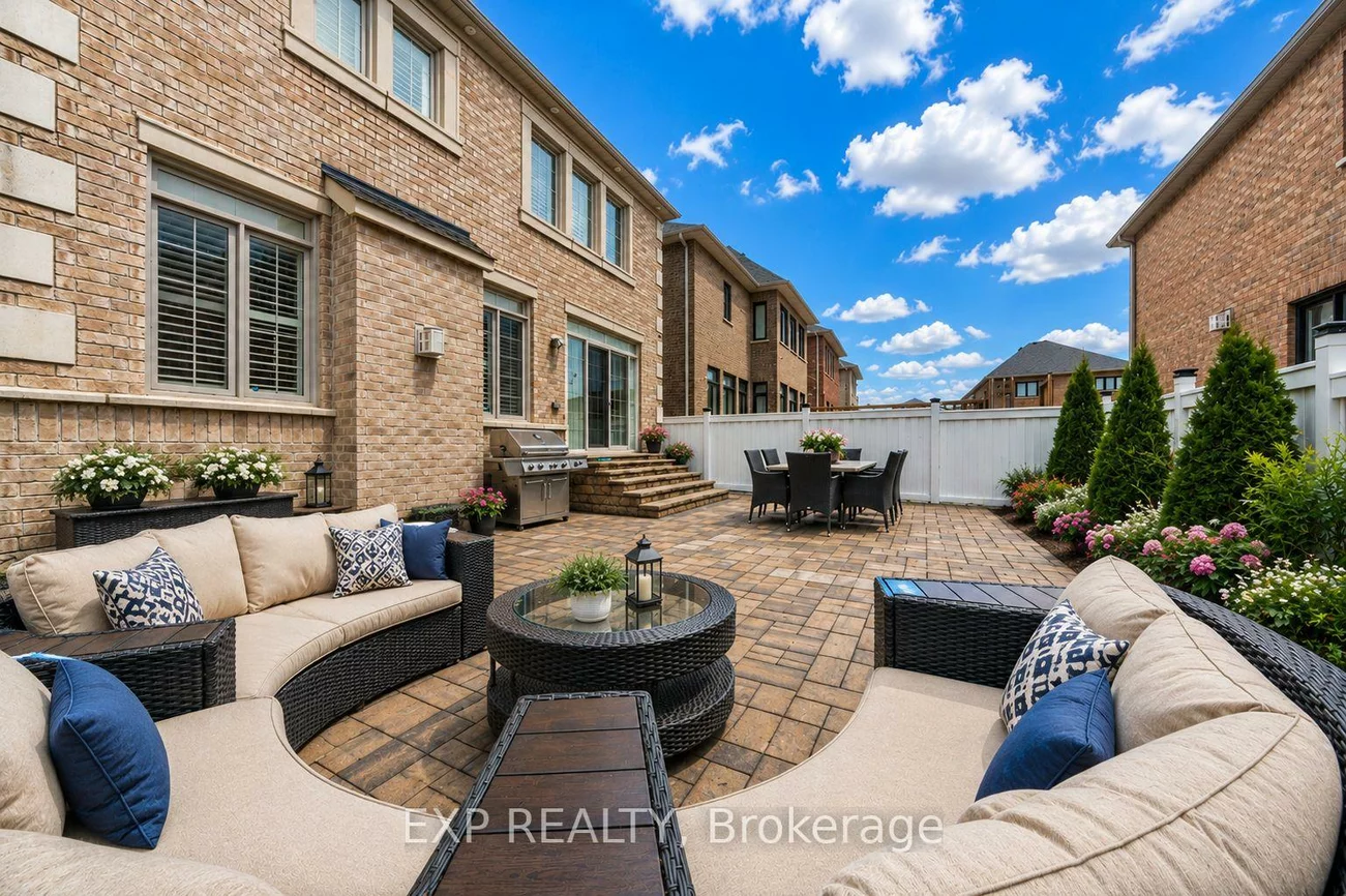 2, Tesla, Holland Landing, East Gwillimbury