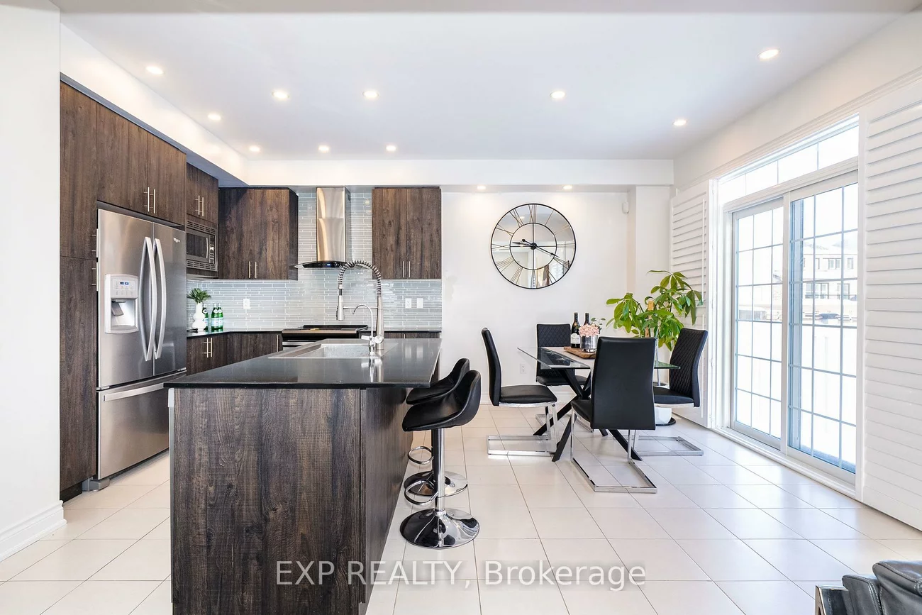 2, Tesla, Holland Landing, East Gwillimbury