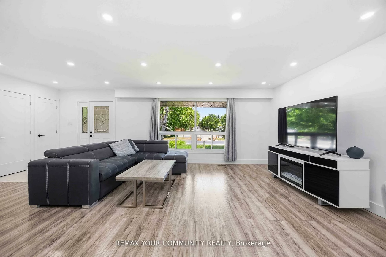 244, East, Holland Landing, East Gwillimbury