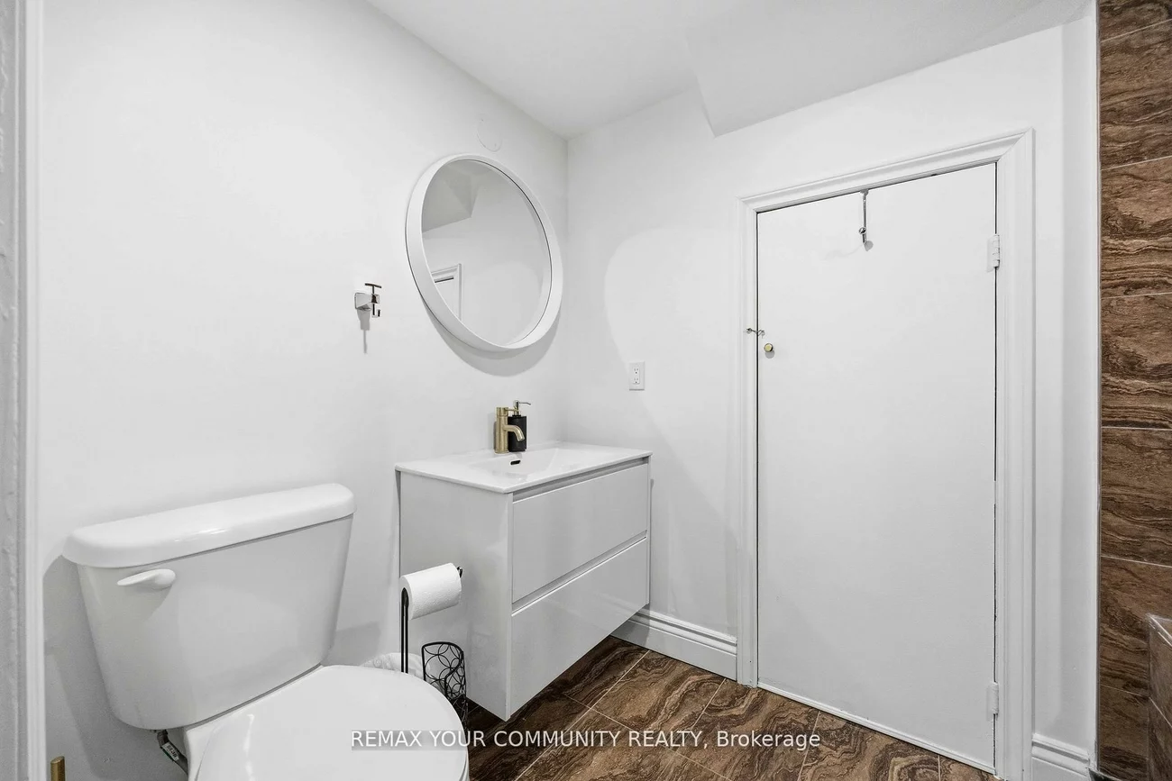 244, East, Holland Landing, East Gwillimbury