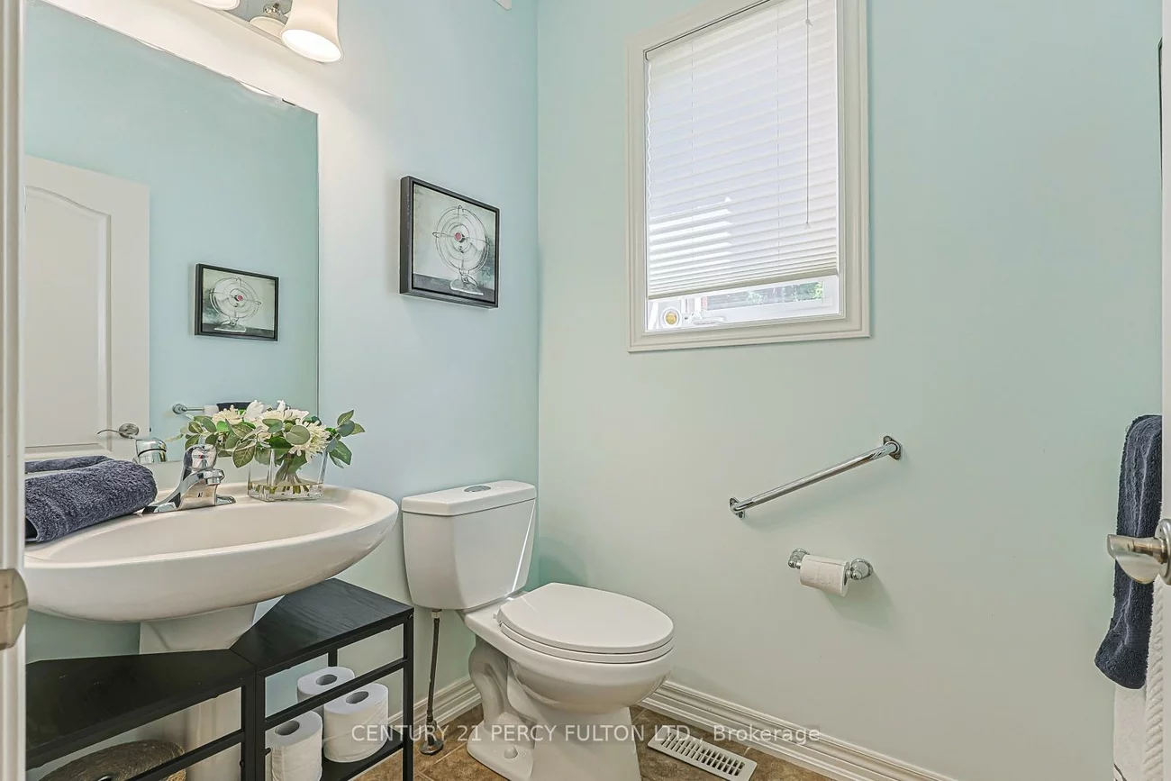 42, Arthur Case, Mt Albert, East Gwillimbury