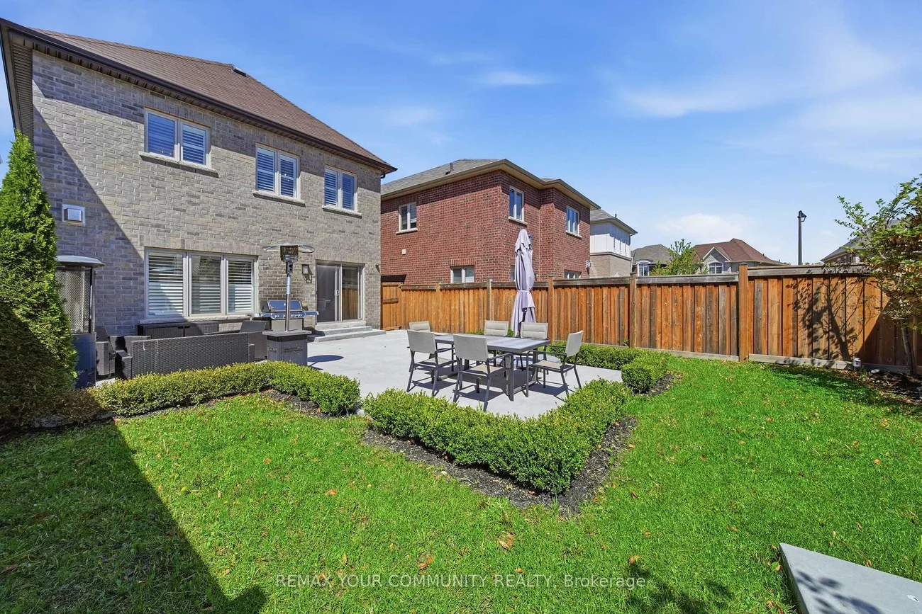 275, Sharon Creek, Sharon, East Gwillimbury
