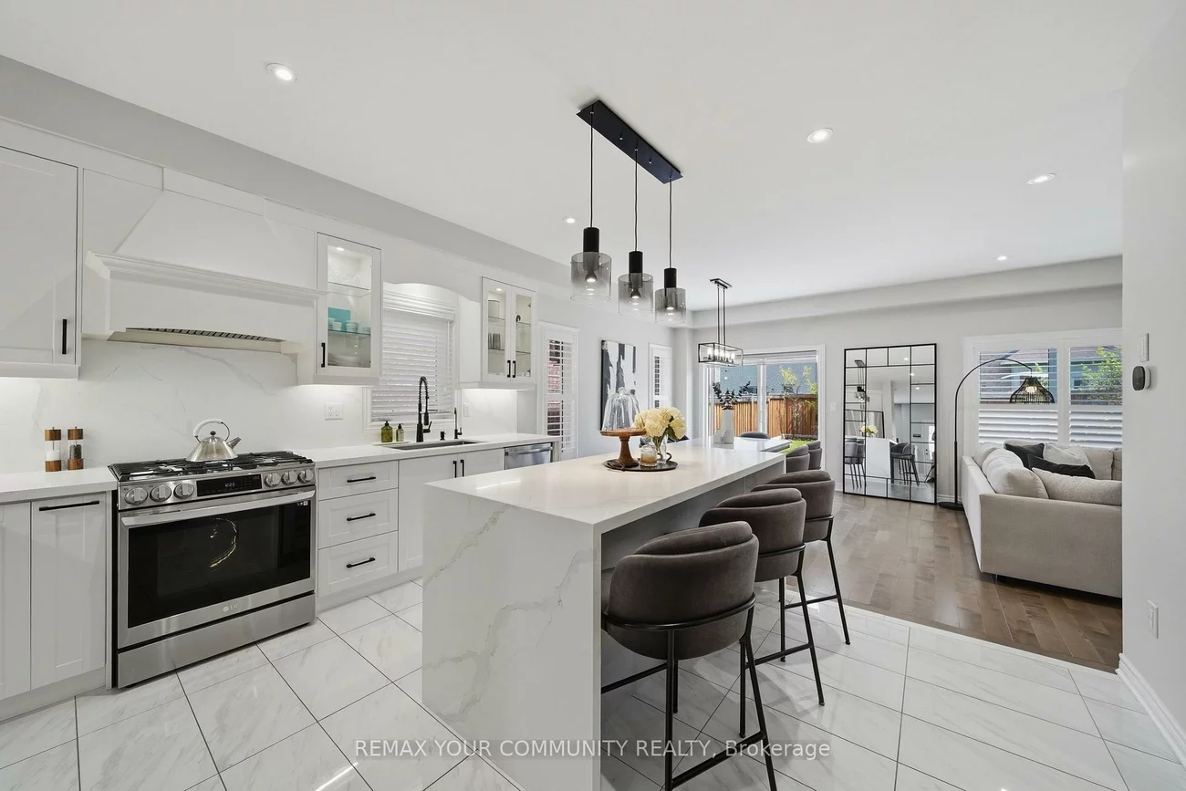 275, Sharon Creek, Sharon, East Gwillimbury
