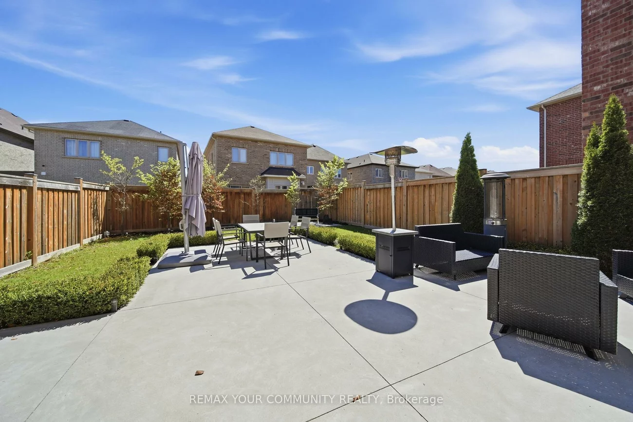 275, Sharon Creek, Sharon, East Gwillimbury