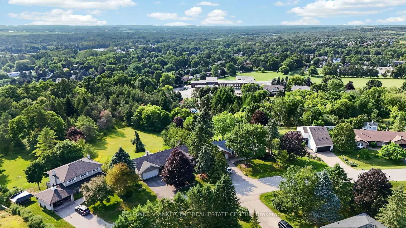 16, Hi View, Mt Albert, East Gwillimbury