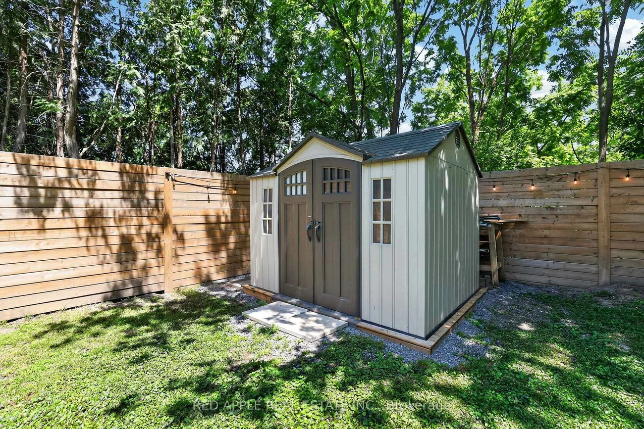 20435, Leslie, Queensville, East Gwillimbury