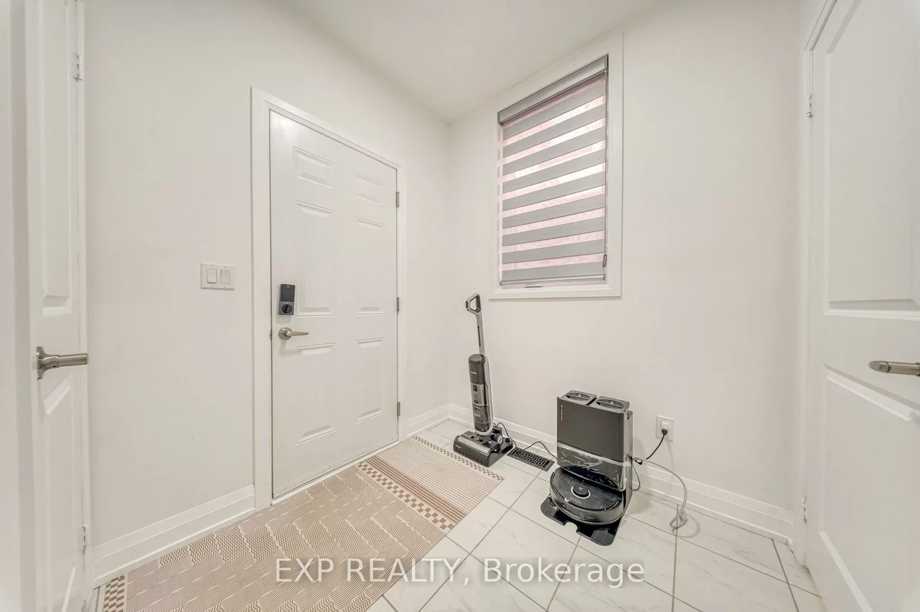 8, Prosperity, Holland Landing, East Gwillimbury
