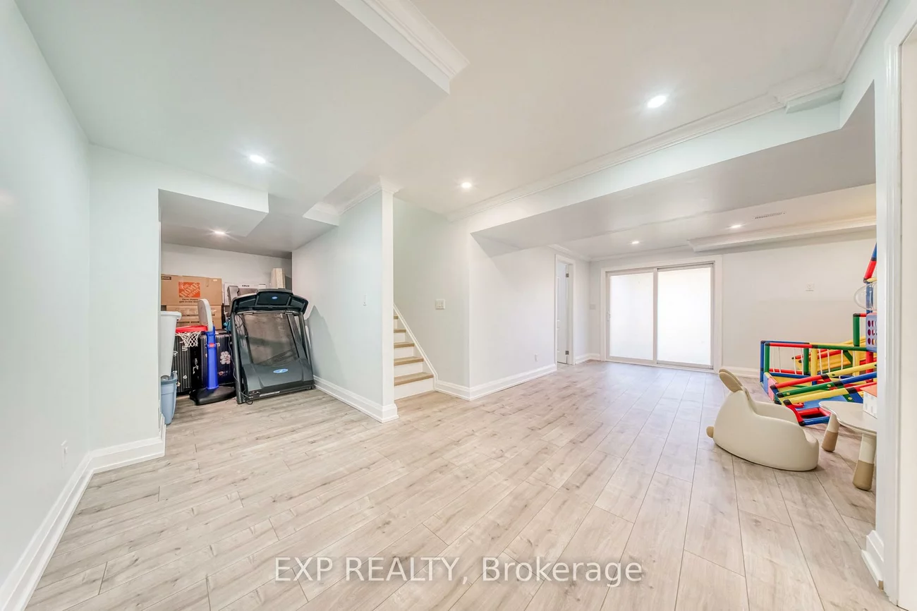 8, Prosperity, Holland Landing, East Gwillimbury