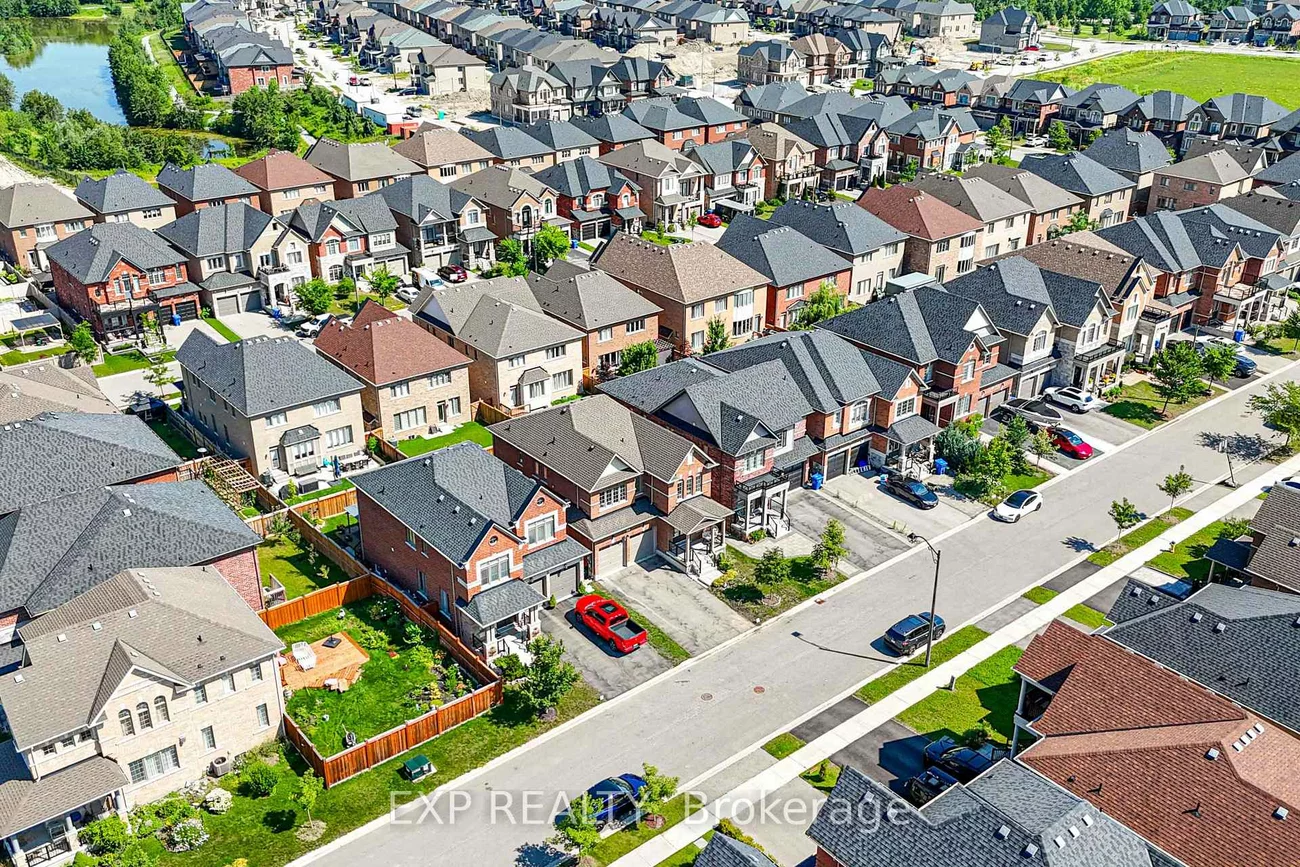 8, Prosperity, Holland Landing, East Gwillimbury