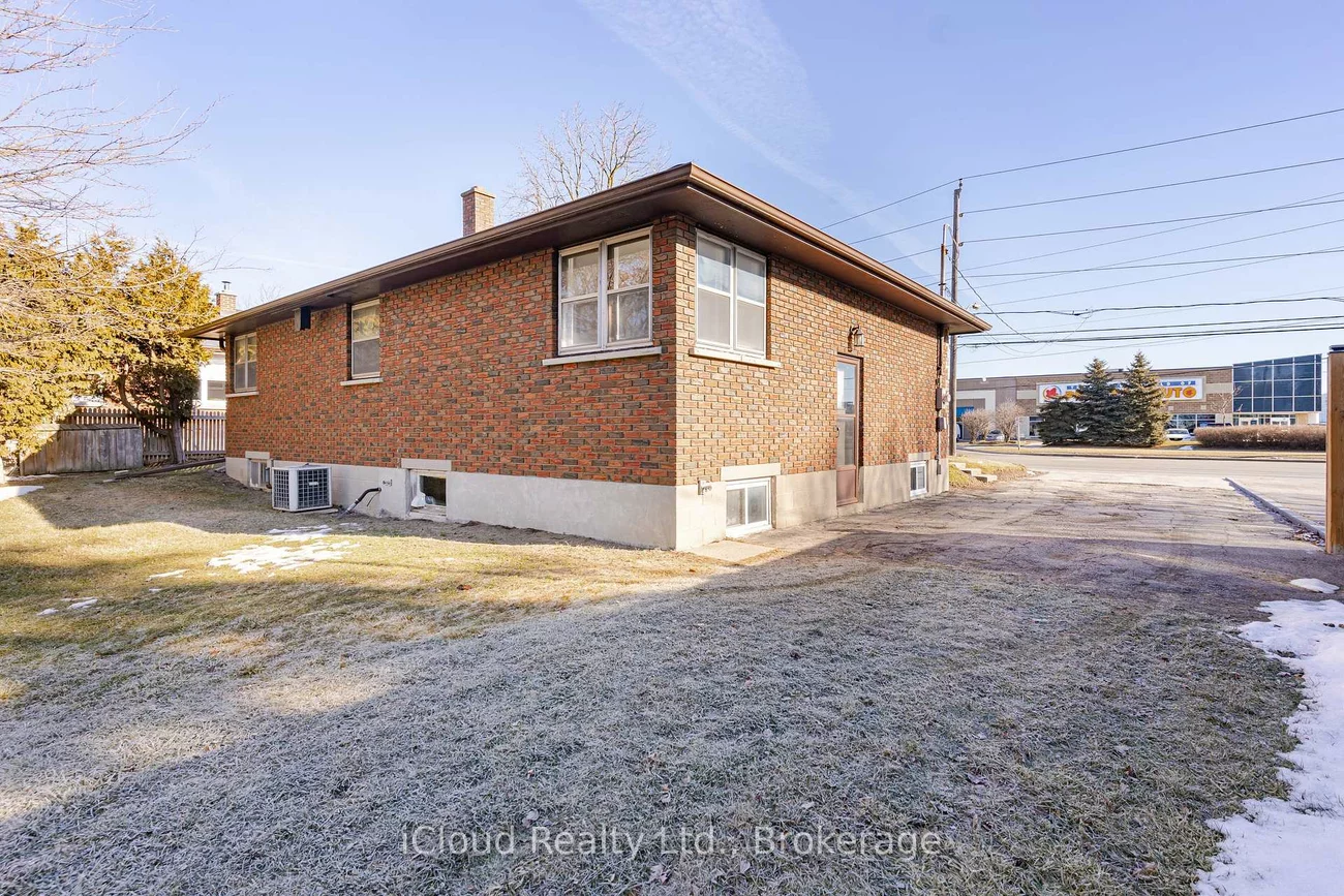 18200, Leslie, Rural East Gwillimbury, East Gwillimbury