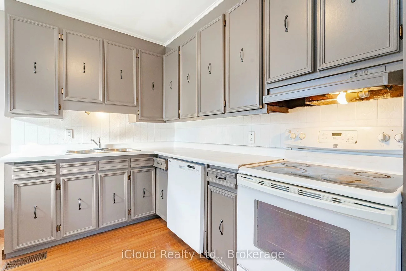 18200, Leslie, Rural East Gwillimbury, East Gwillimbury