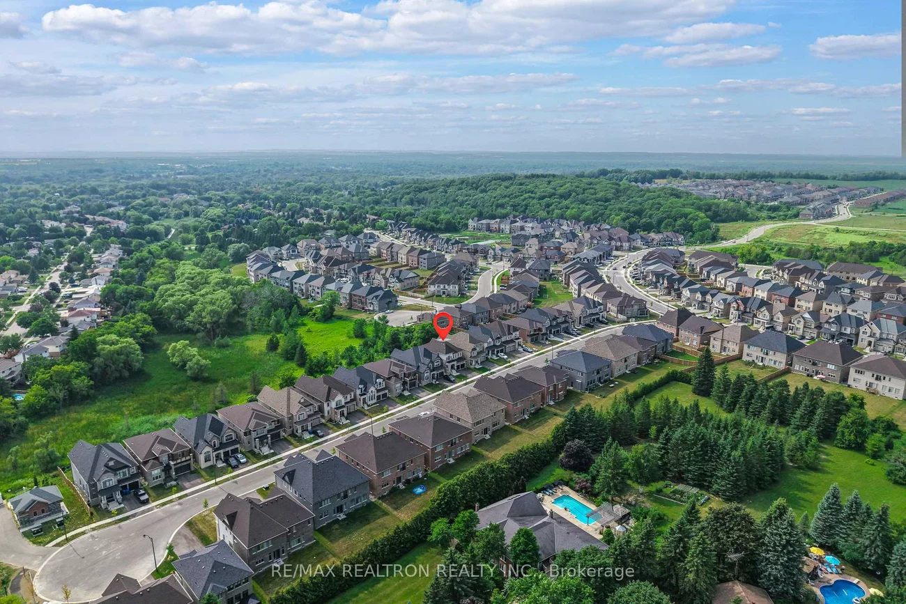 22, Upbound, Holland Landing, East Gwillimbury