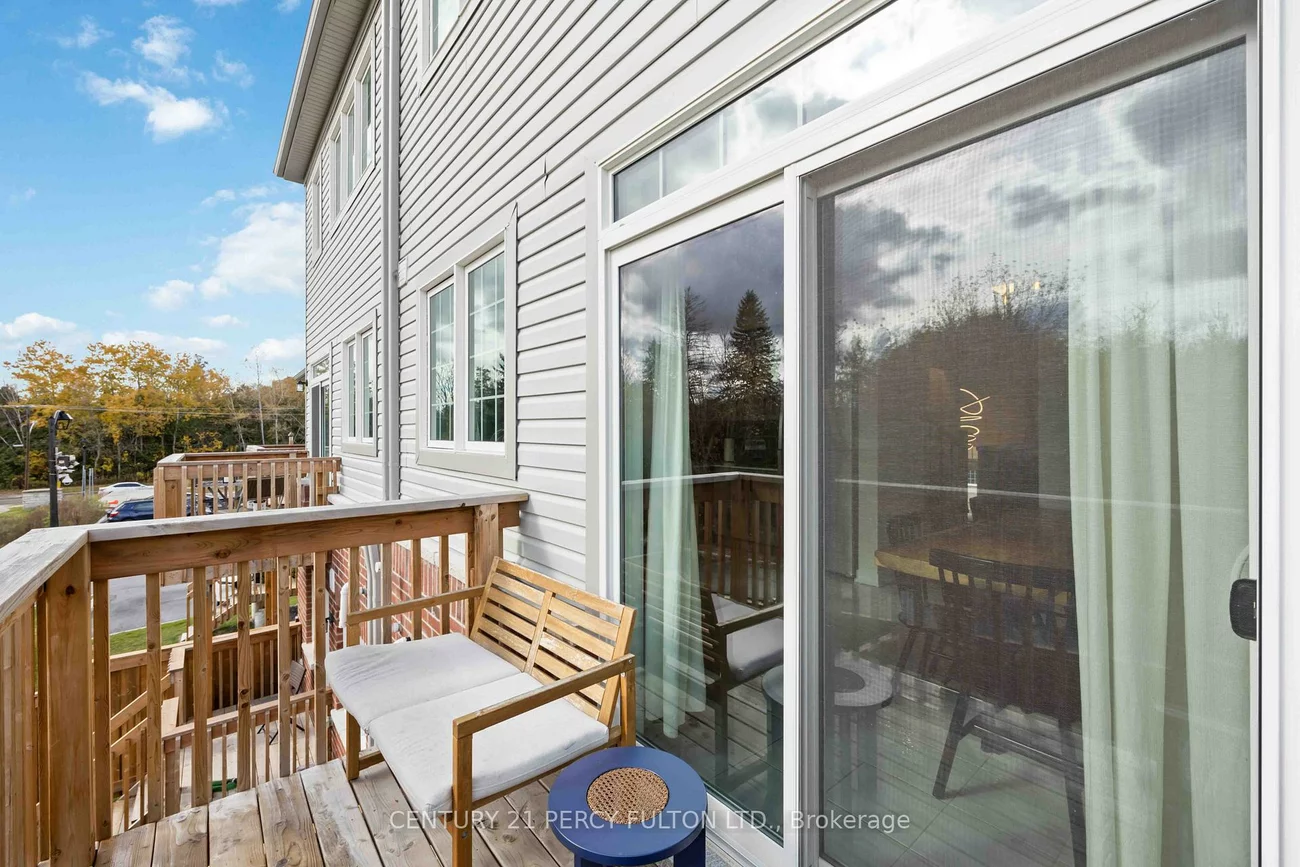 102, Lyall Stokes, Mt Albert, East Gwillimbury