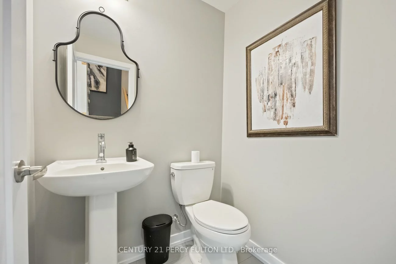 102, Lyall Stokes, Mt Albert, East Gwillimbury