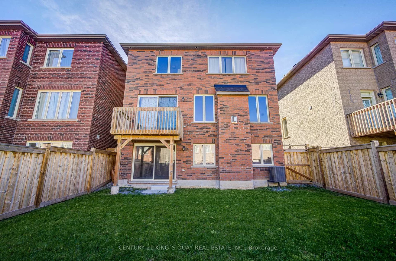 114, Watershed, Queensville, East Gwillimbury