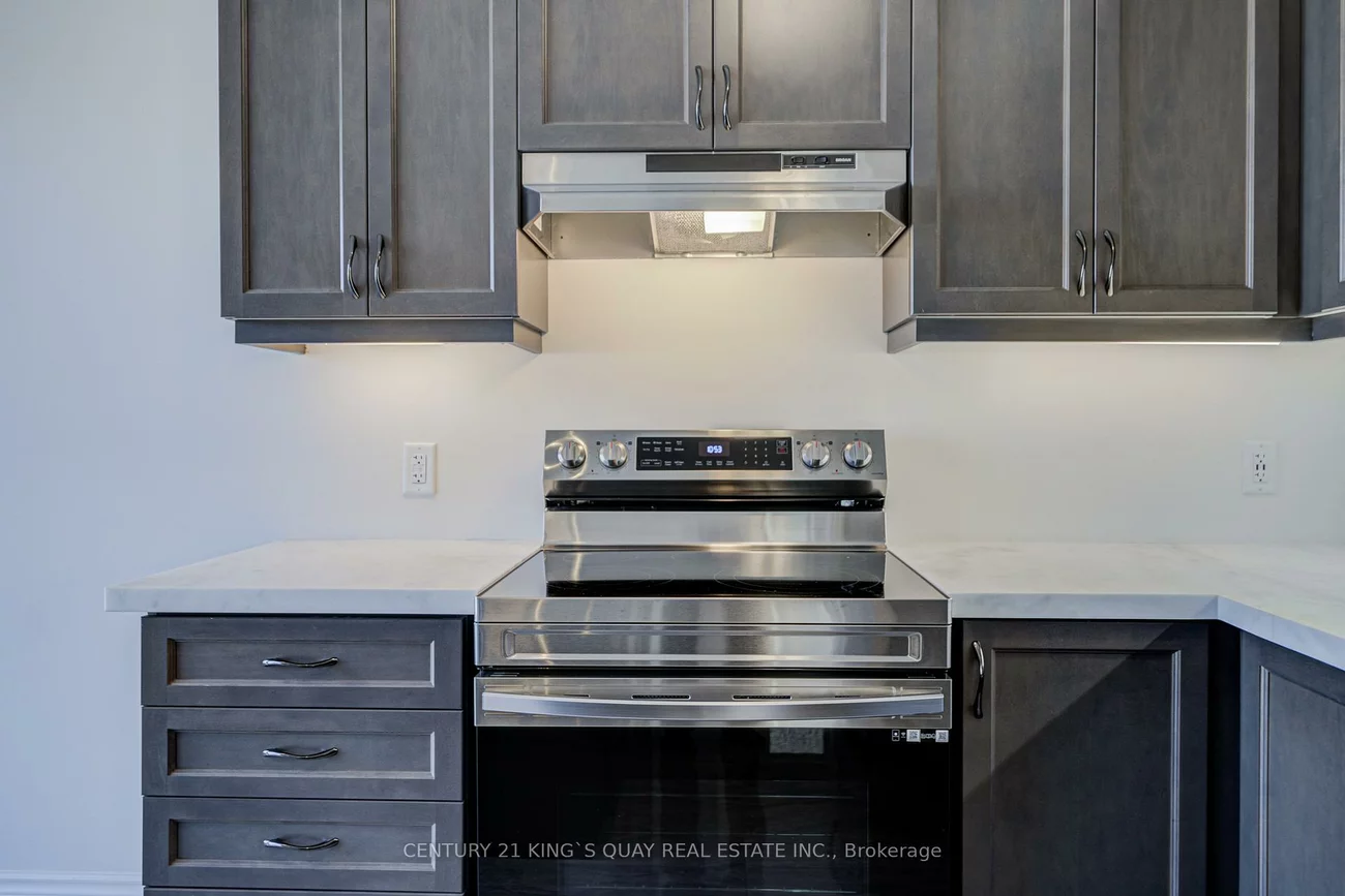 114, Watershed, Queensville, East Gwillimbury