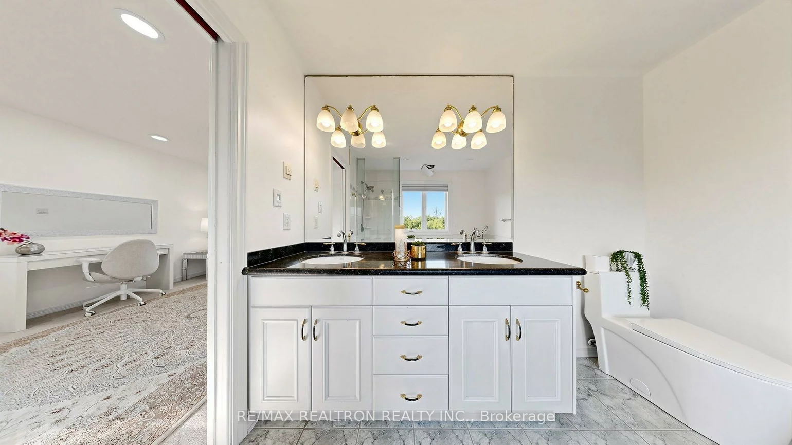 97, Thompson, Holland Landing, East Gwillimbury