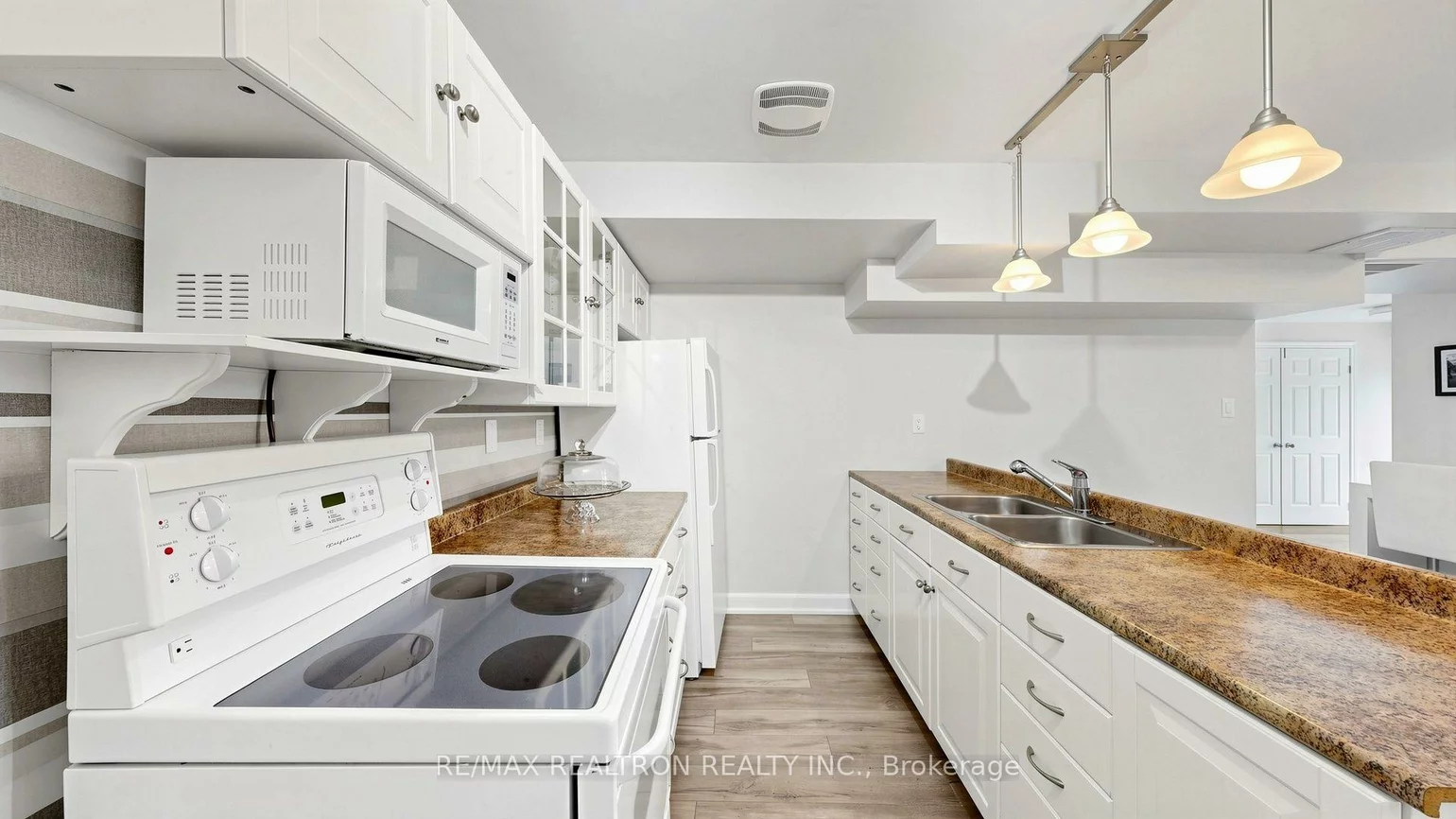 97, Thompson, Holland Landing, East Gwillimbury