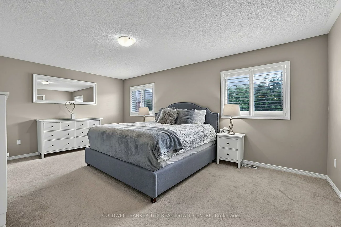 126, Donald Stewart, Mt Albert, East Gwillimbury
