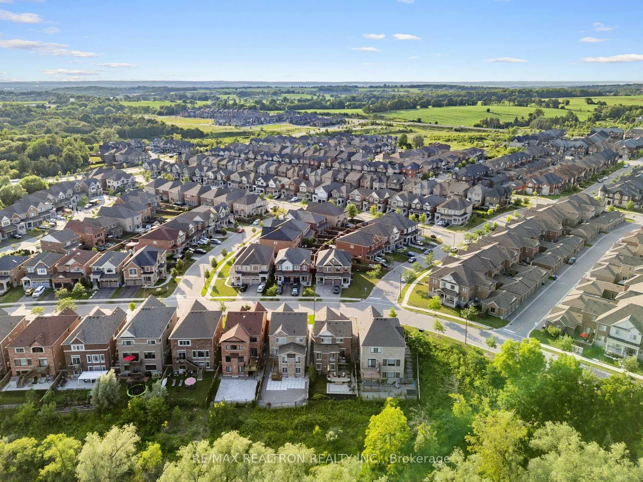 58, Sharonview, Sharon, East Gwillimbury