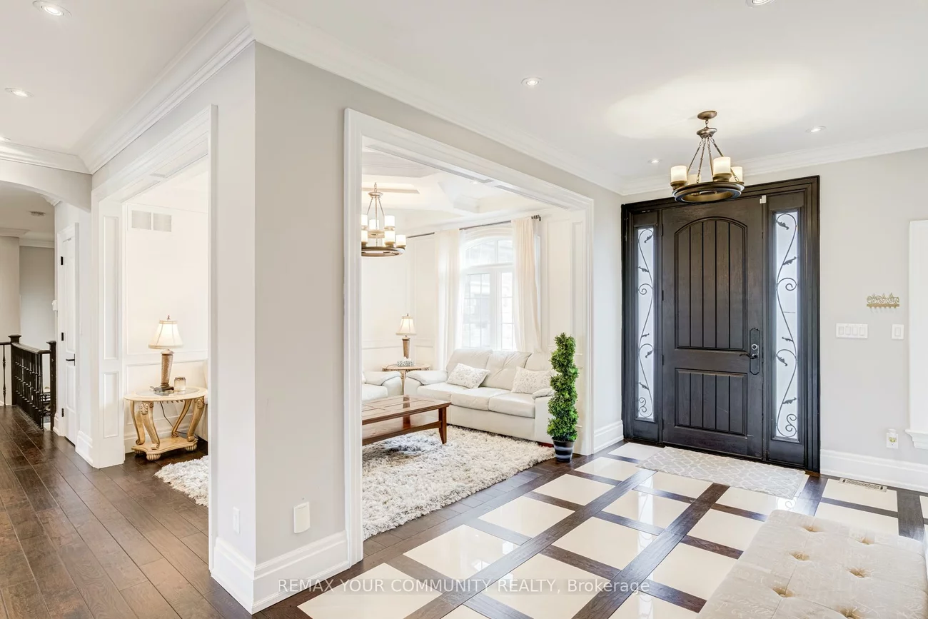 20111, Bathurst, Holland Landing, East Gwillimbury