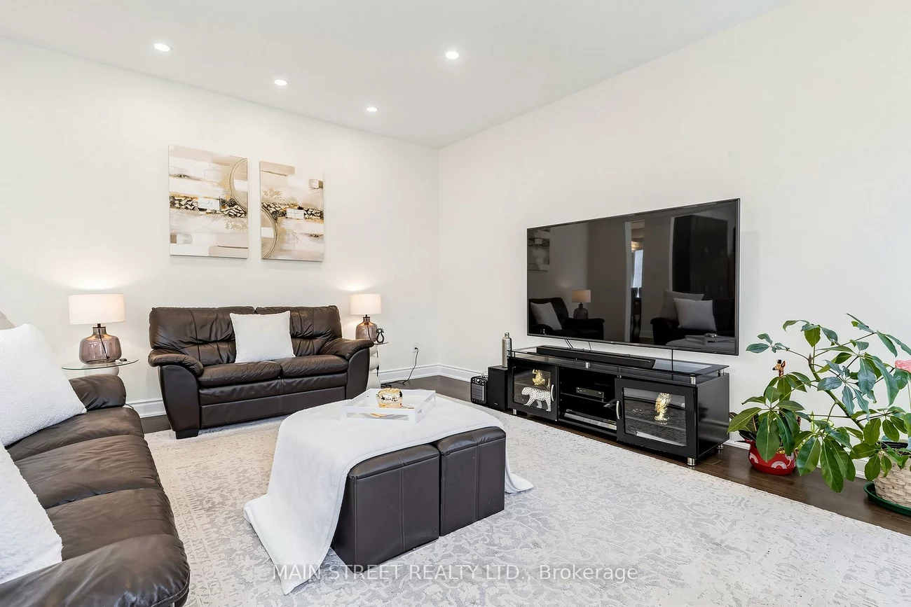 11, Robert Baldwin, Sharon, East Gwillimbury