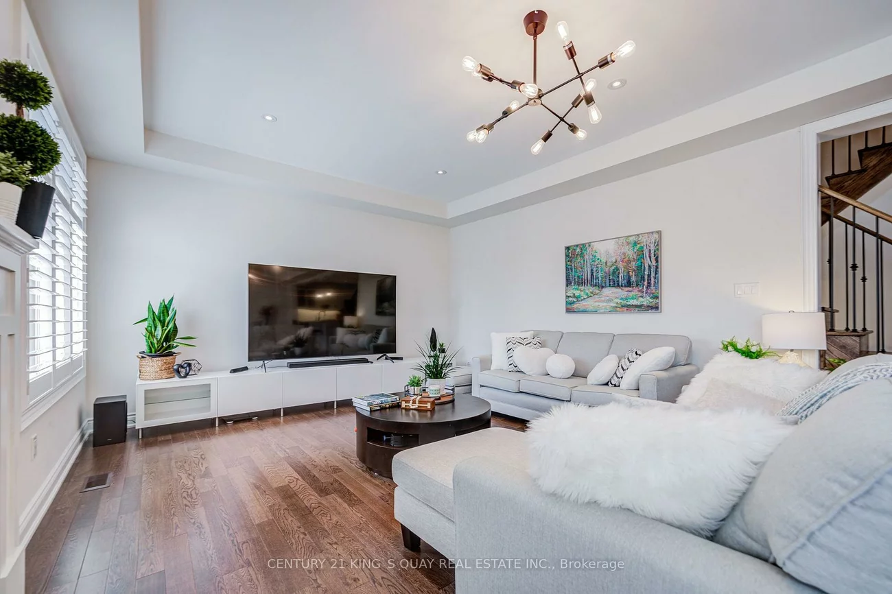 22, Carriage Shop, Queensville, East Gwillimbury