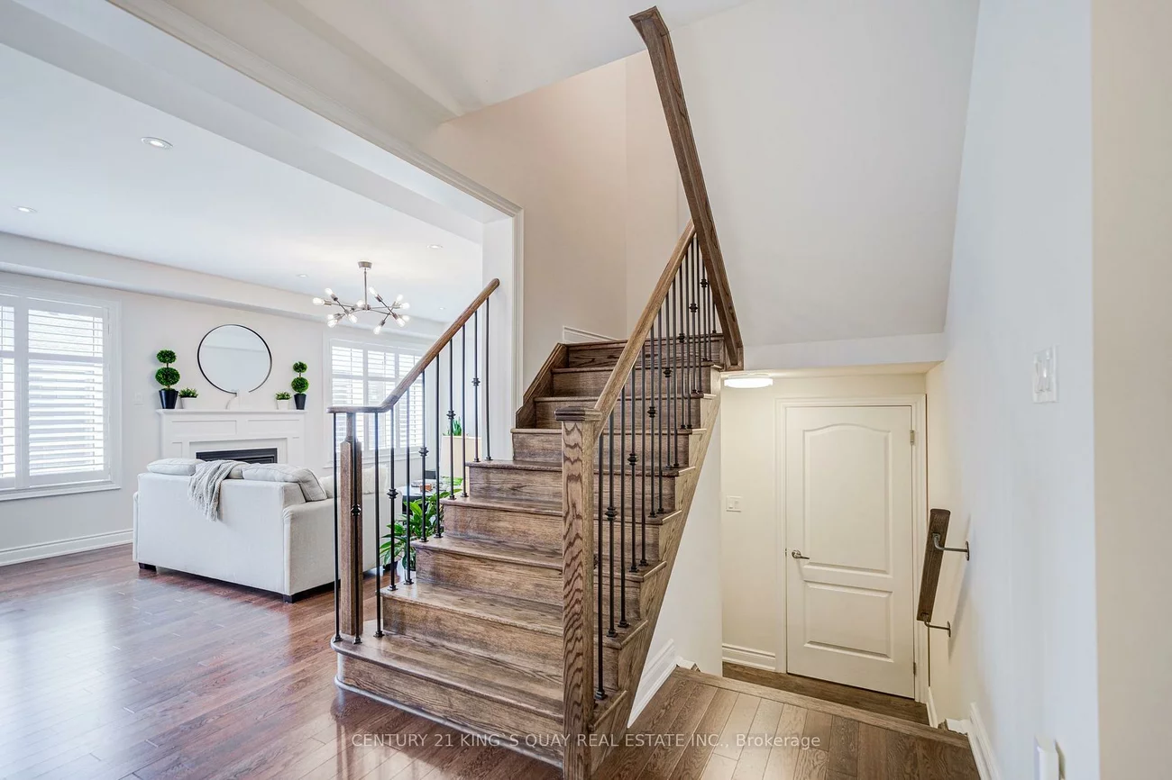 22, Carriage Shop, Queensville, East Gwillimbury
