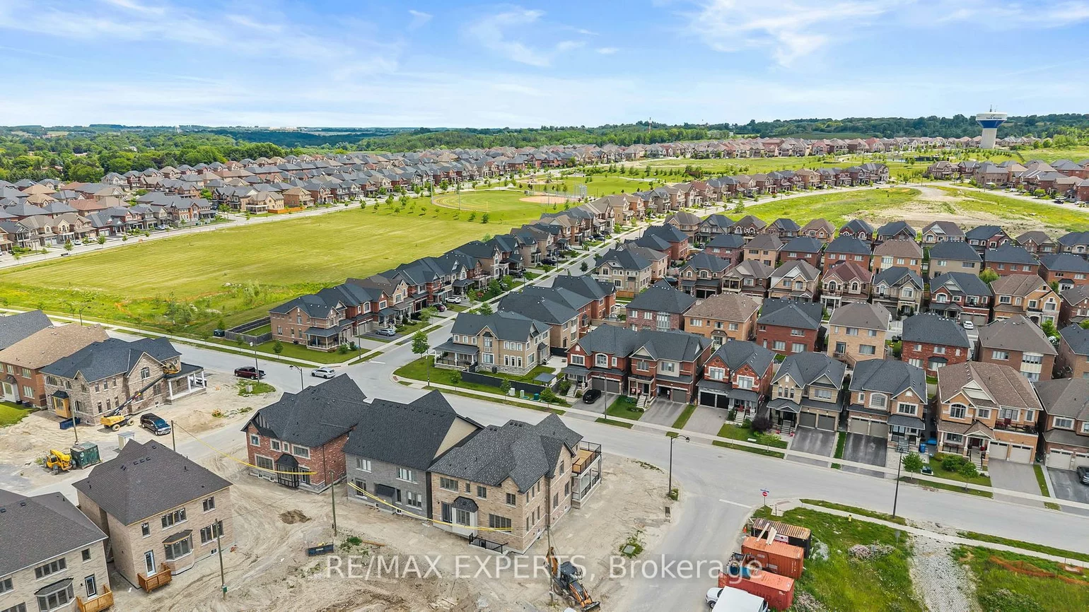 17, Red Rose, Holland Landing, East Gwillimbury