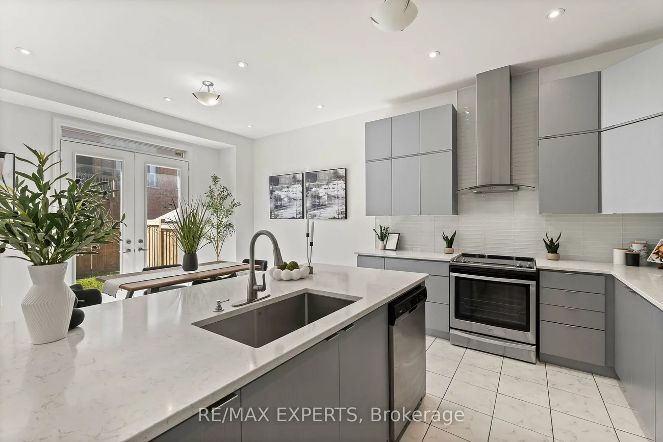 17, Red Rose, Holland Landing, East Gwillimbury
