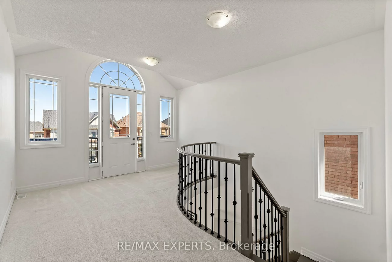 17, Red Rose, Holland Landing, East Gwillimbury