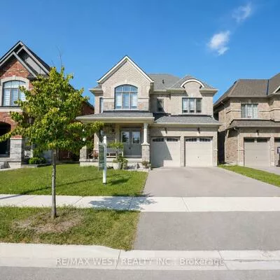206, Dog Wood, Holland Landing, East Gwillimbury