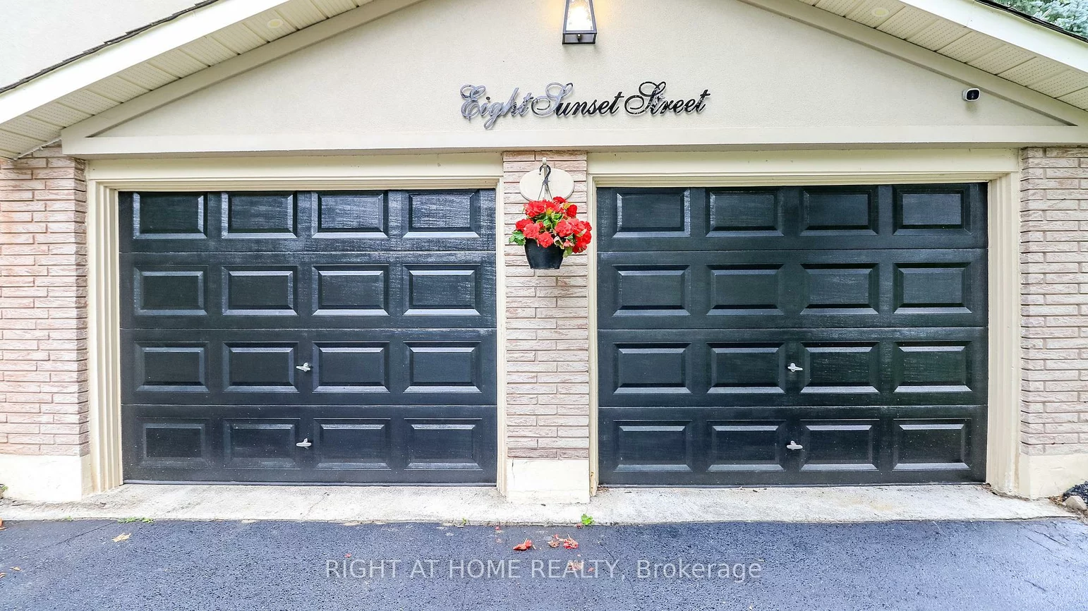 8, Sunset, Holland Landing, East Gwillimbury