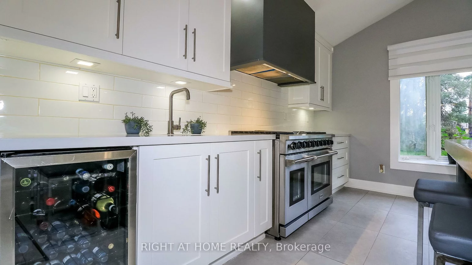 8, Sunset, Holland Landing, East Gwillimbury