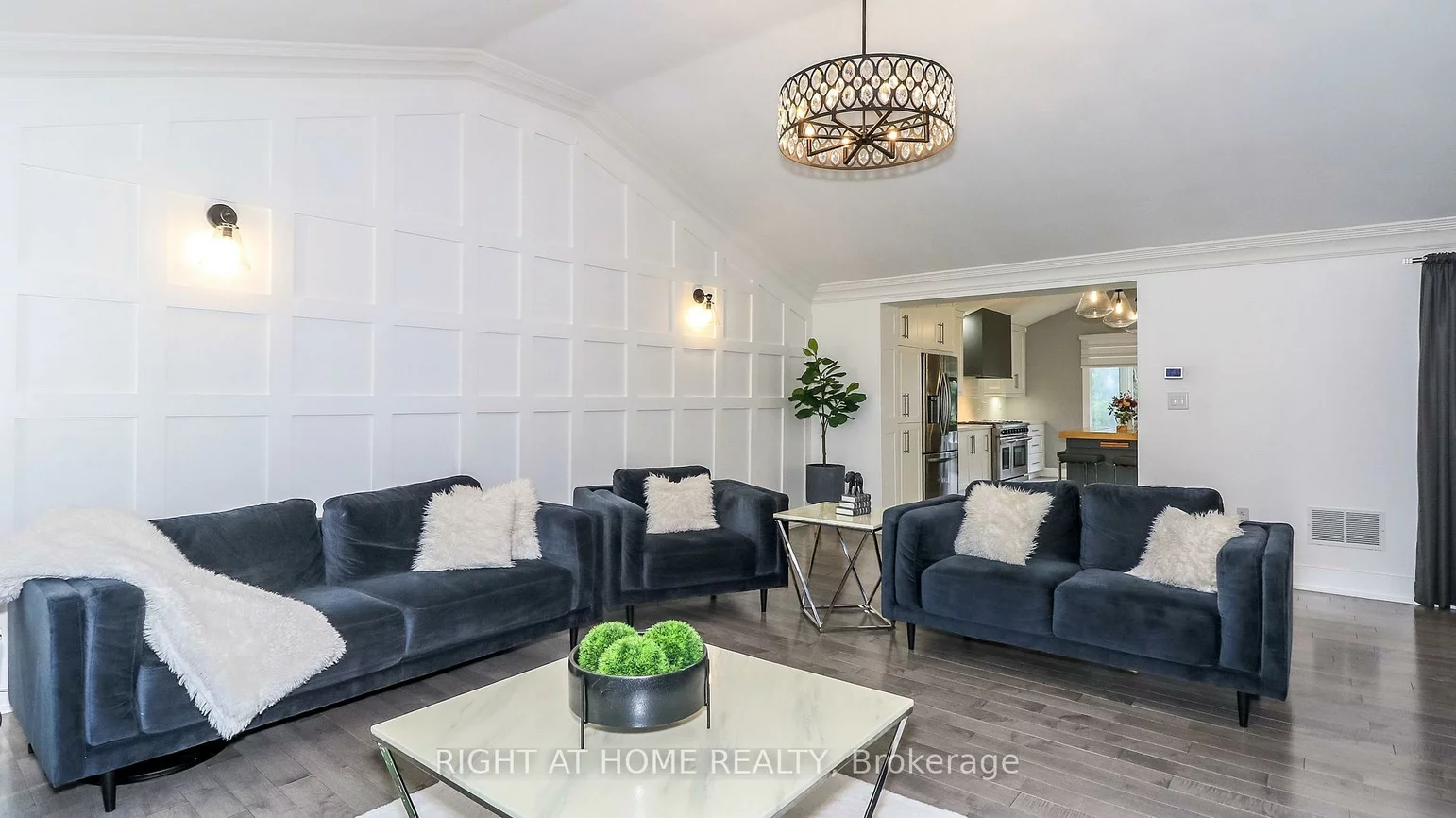 8, Sunset, Holland Landing, East Gwillimbury