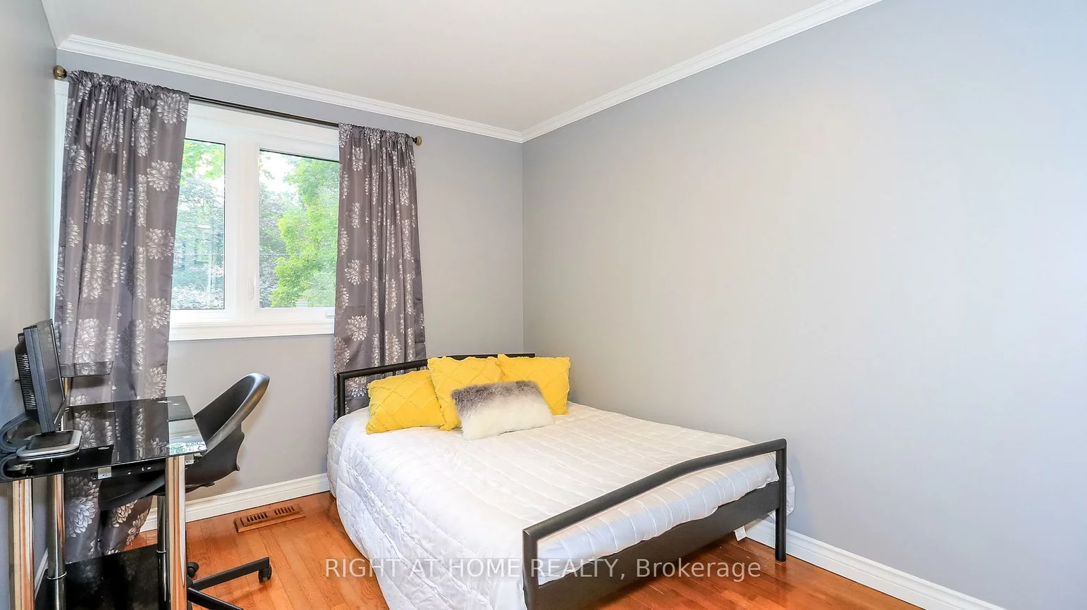 8, Sunset, Holland Landing, East Gwillimbury