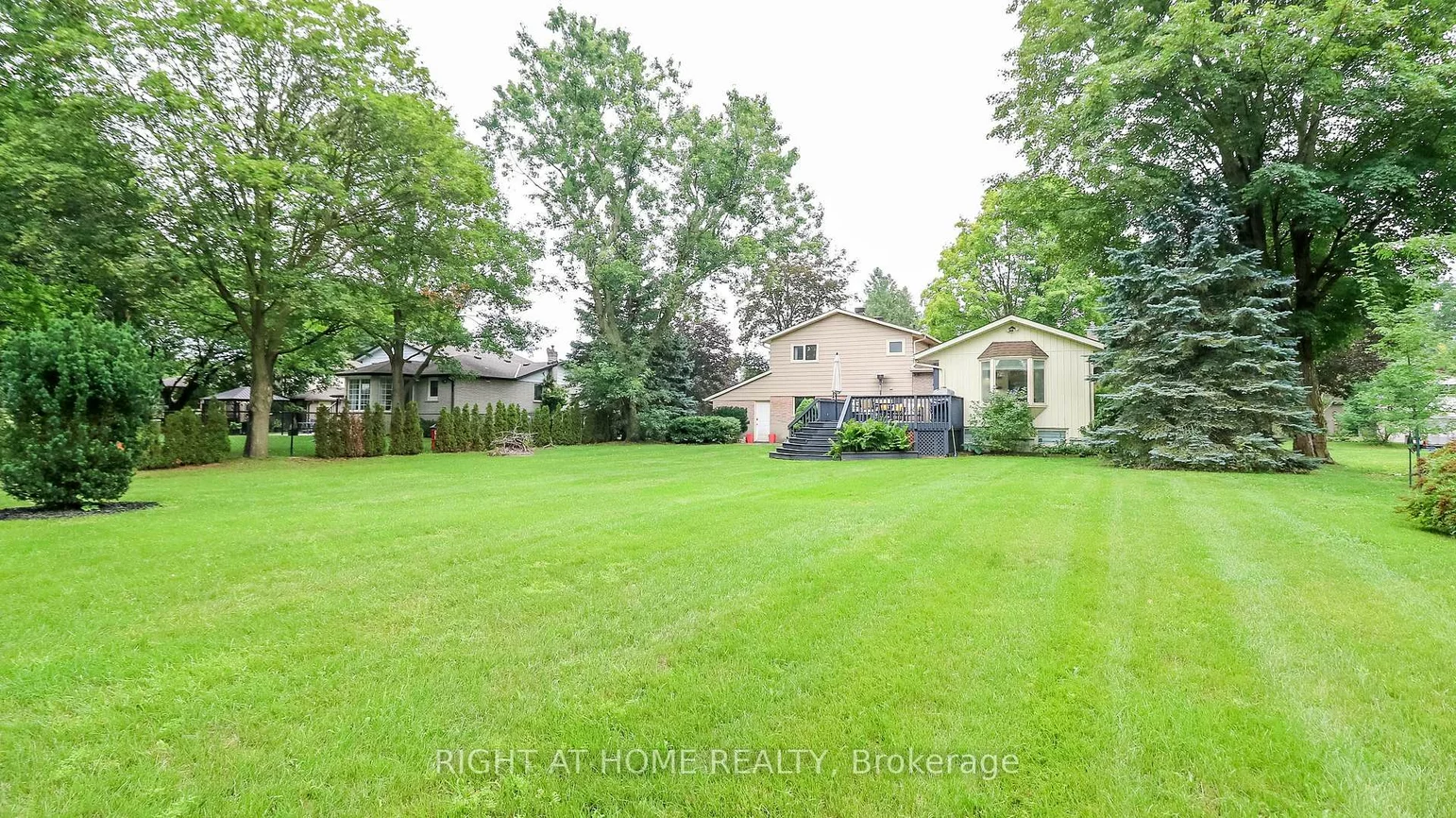 8, Sunset, Holland Landing, East Gwillimbury