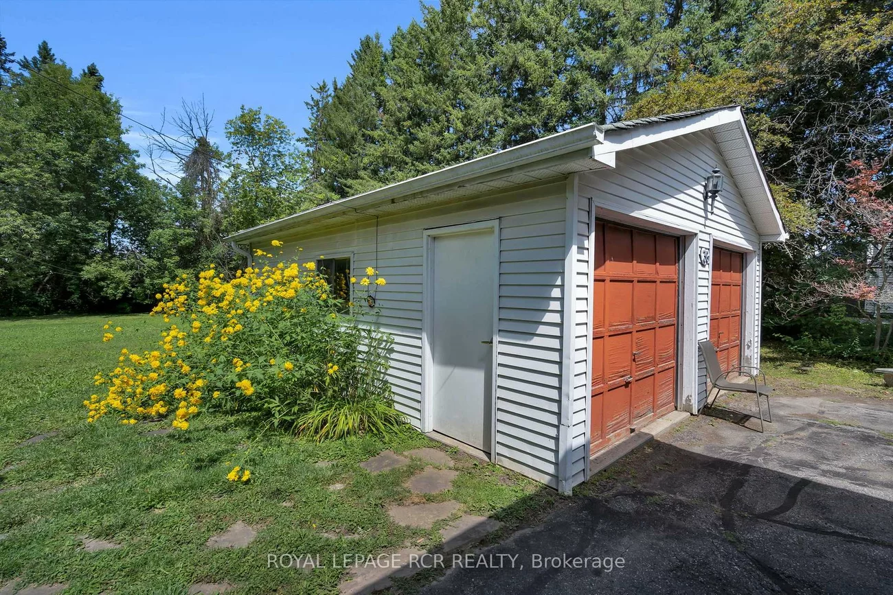 36, May, Sharon, East Gwillimbury