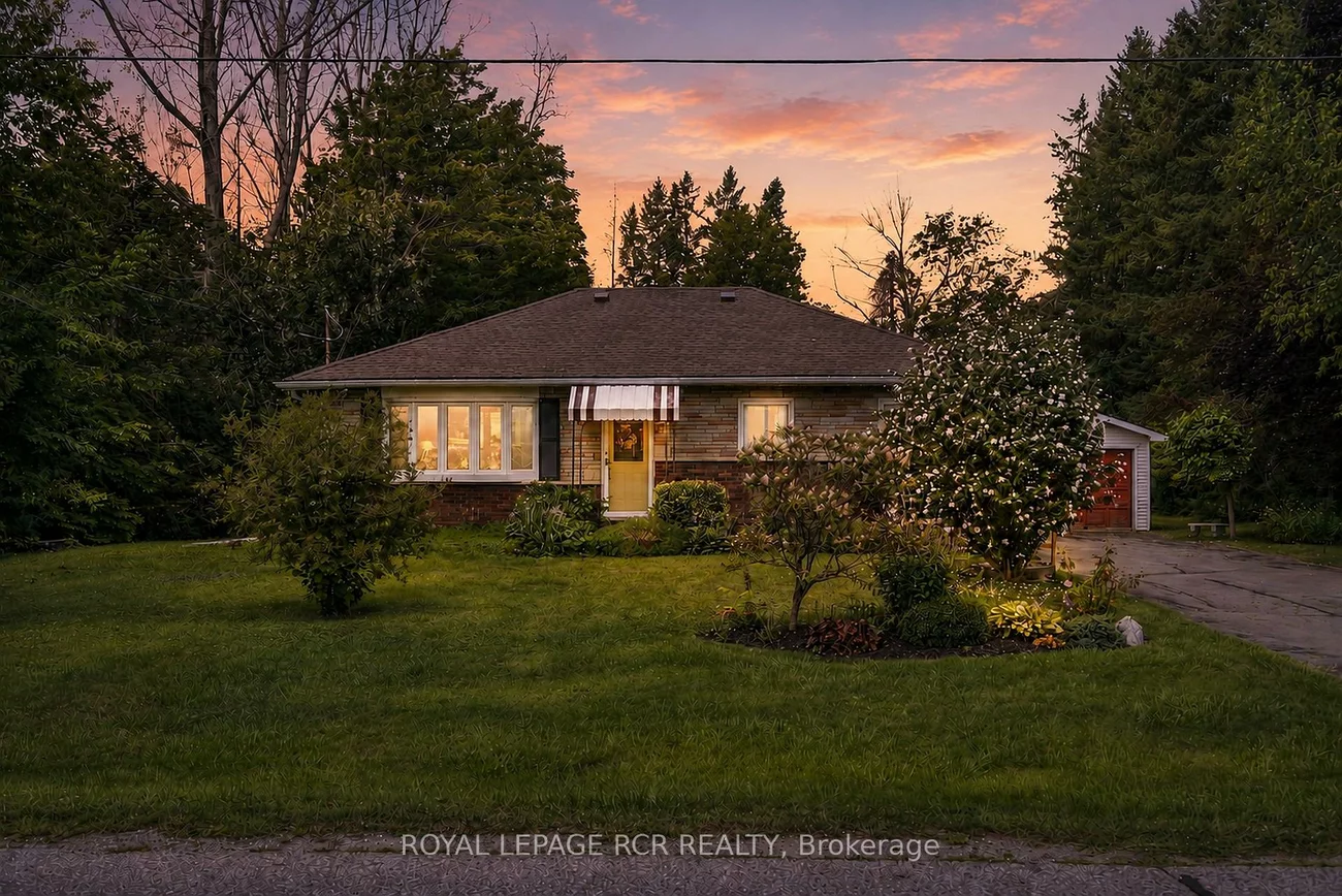 36, May, Sharon, East Gwillimbury