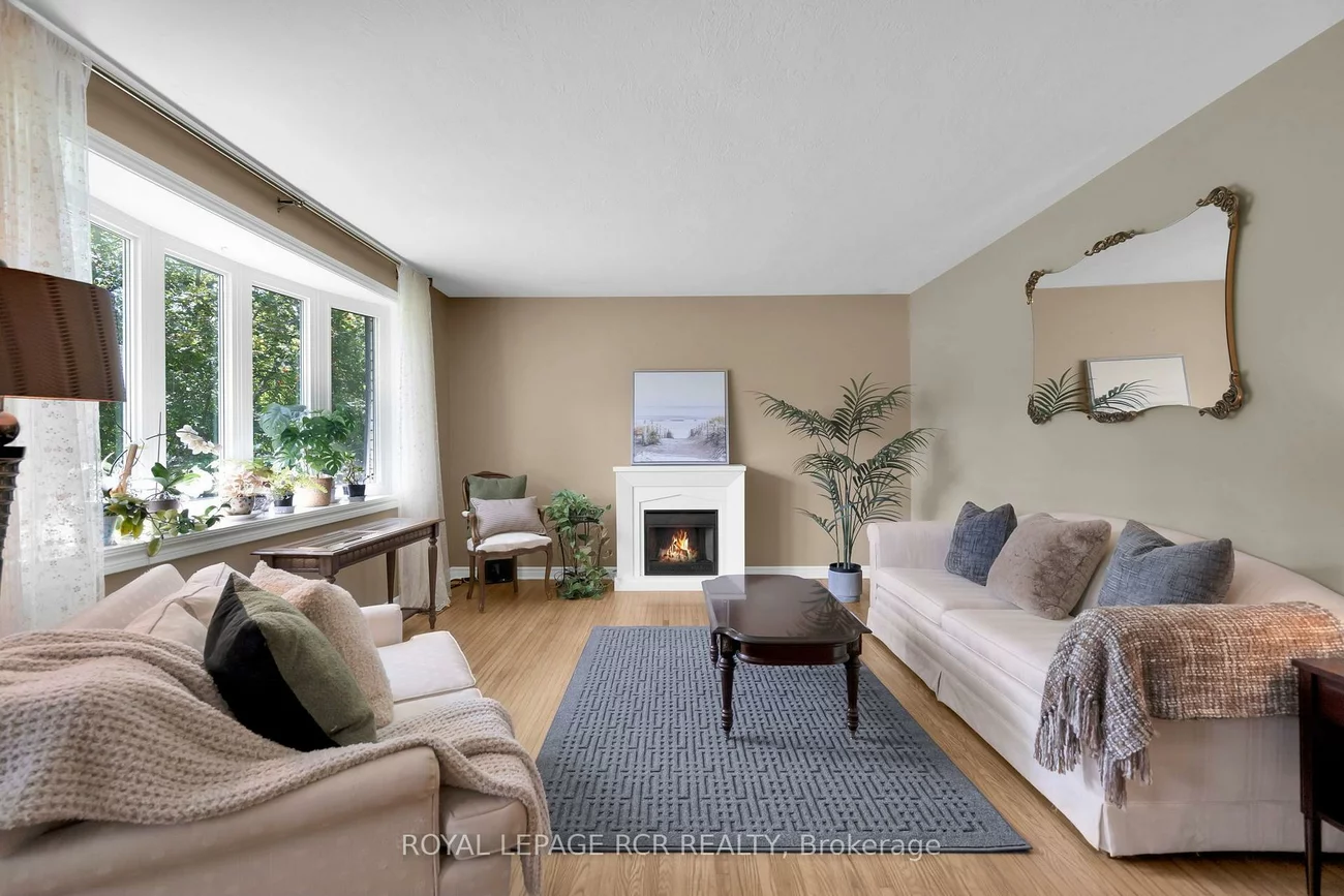 36, May, Sharon, East Gwillimbury