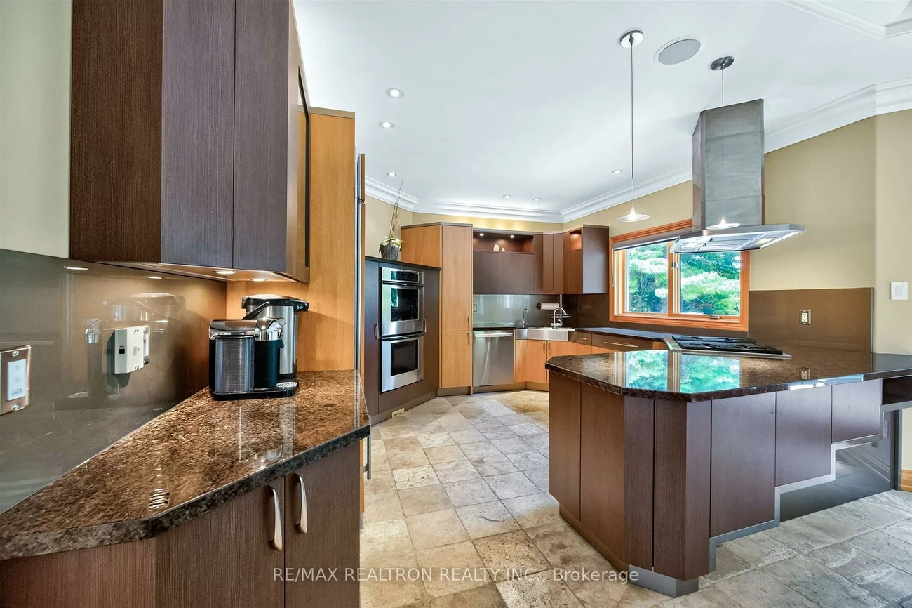 24, Maplehyrn, Sharon, East Gwillimbury