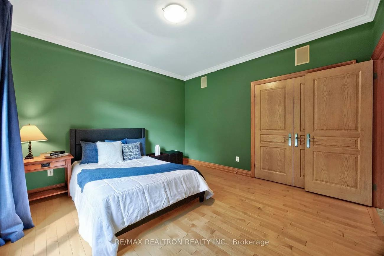 24, Maplehyrn, Sharon, East Gwillimbury