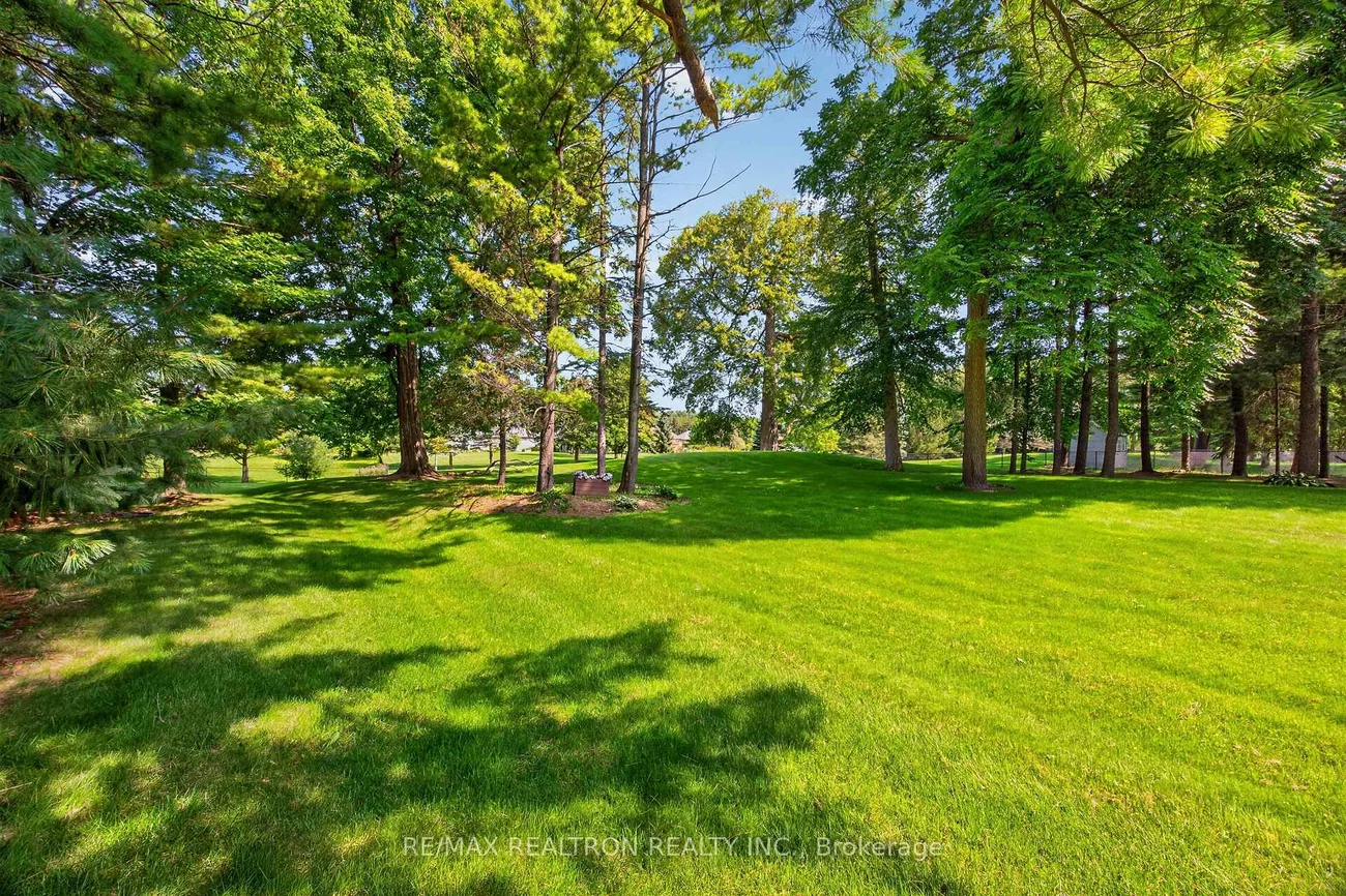 24, Maplehyrn, Sharon, East Gwillimbury