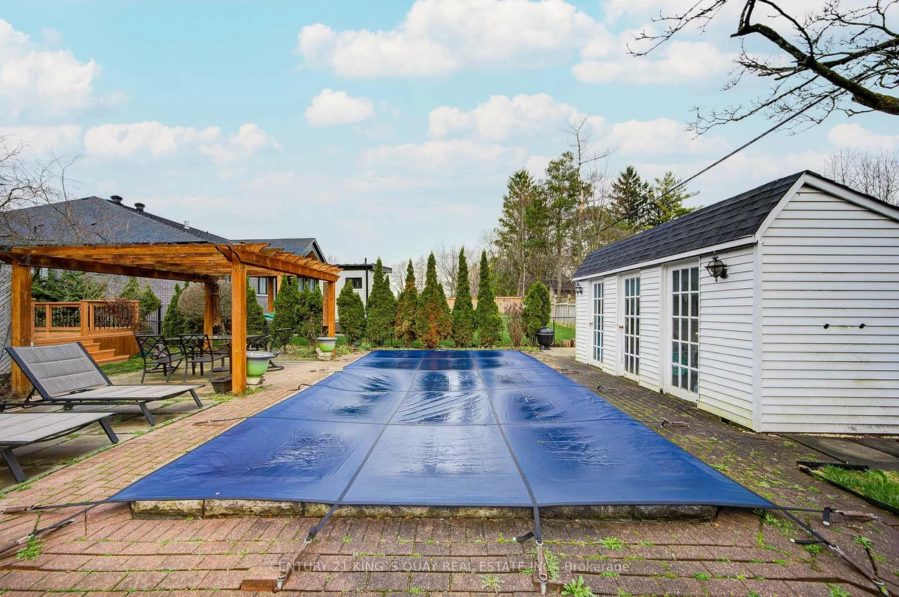 11, George, Sharon, East Gwillimbury