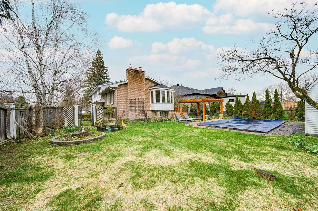 11, George, Sharon, East Gwillimbury