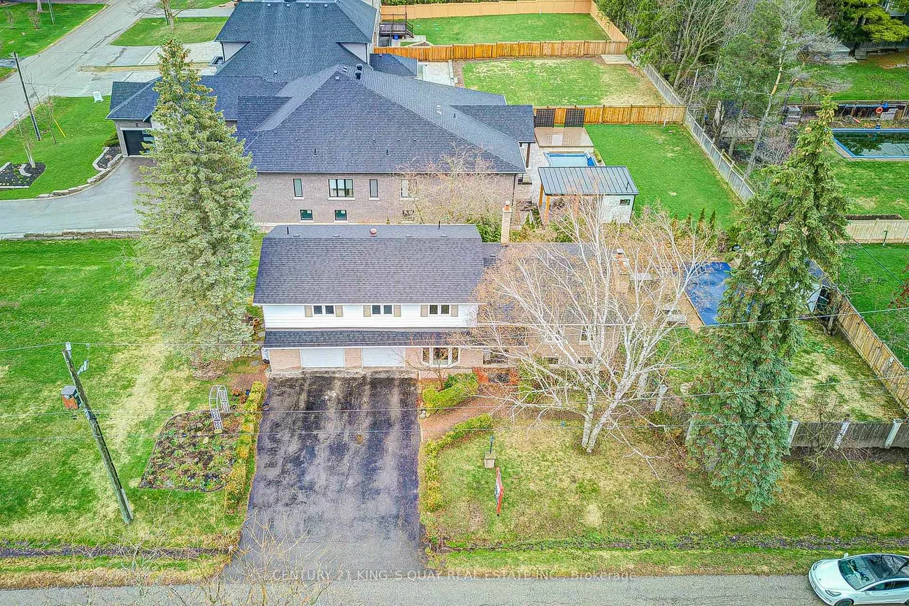 11, George, Sharon, East Gwillimbury