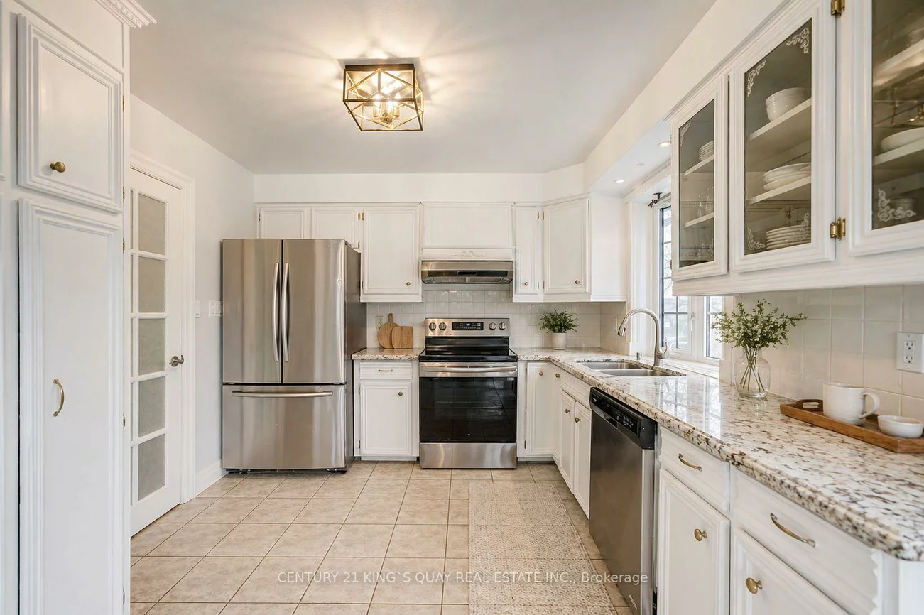 11, George, Sharon, East Gwillimbury