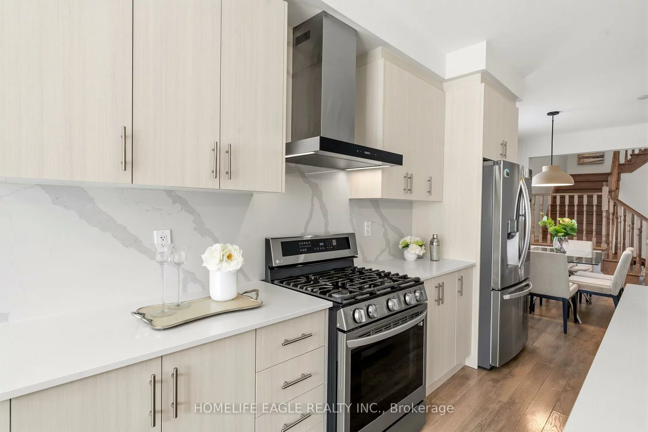 20, Viola, Sharon, East Gwillimbury