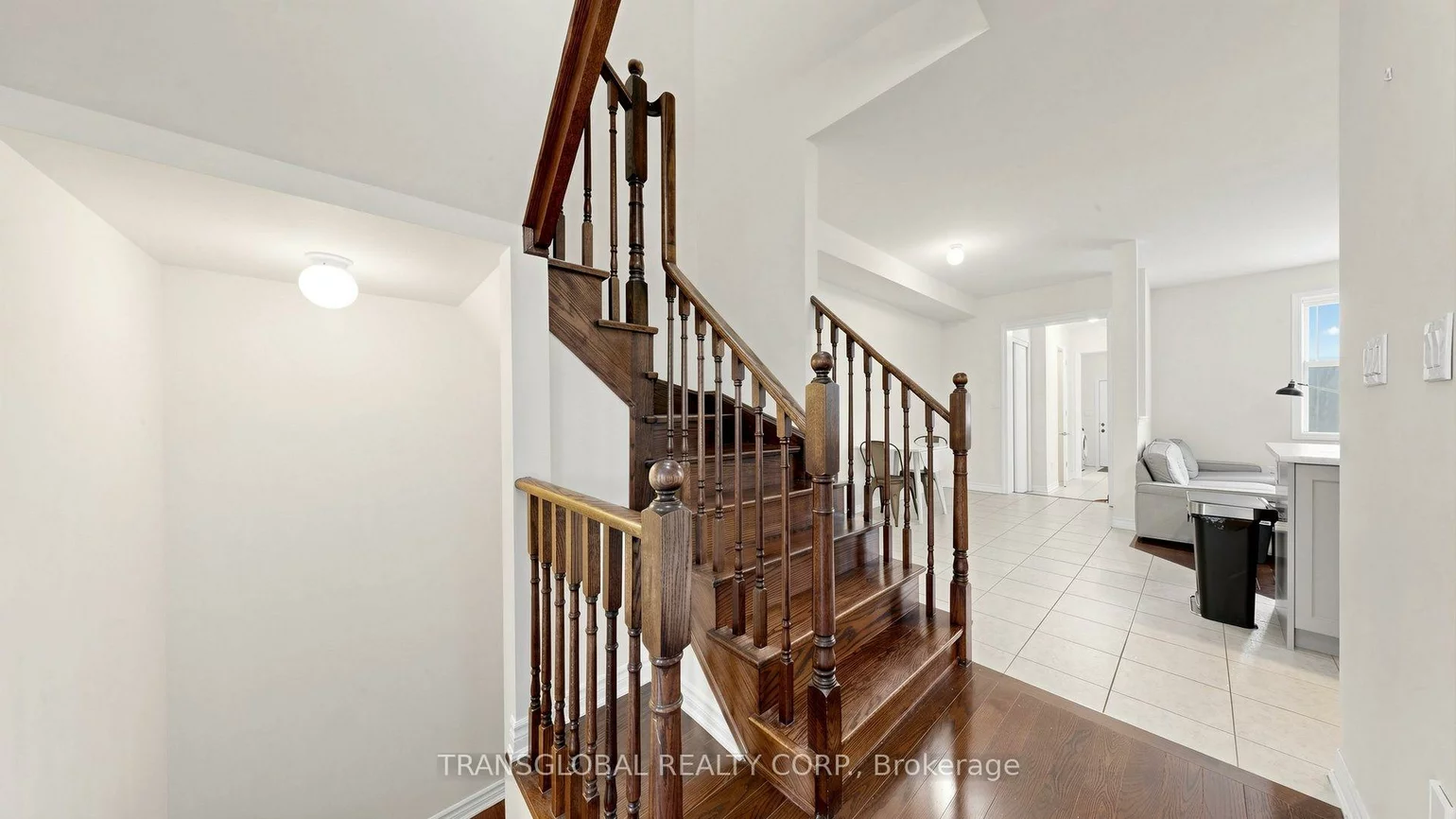 181, Beechborough, Sharon, East Gwillimbury