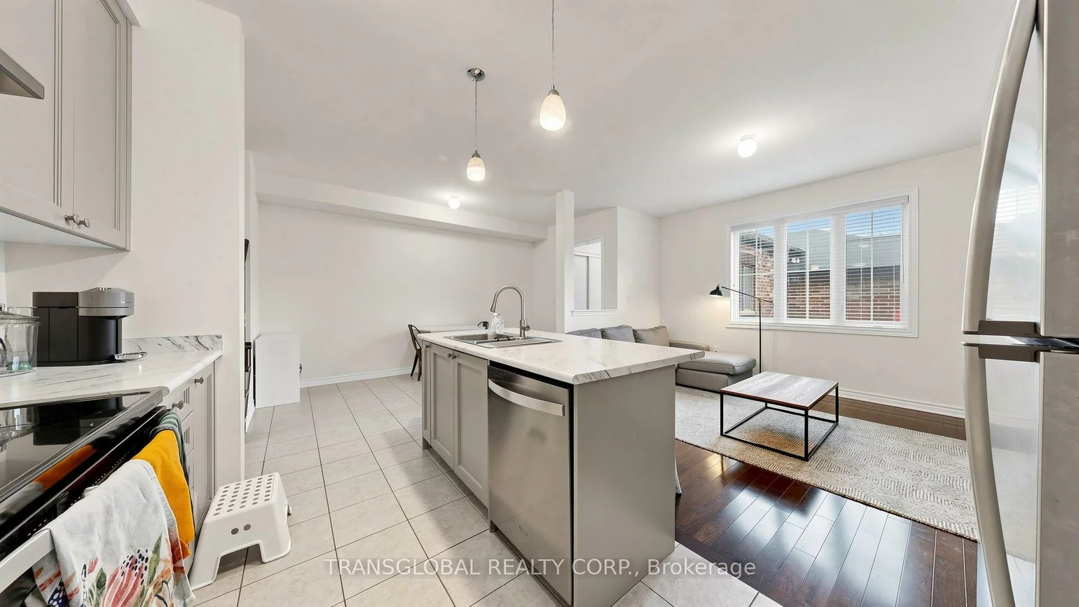 181, Beechborough, Sharon, East Gwillimbury